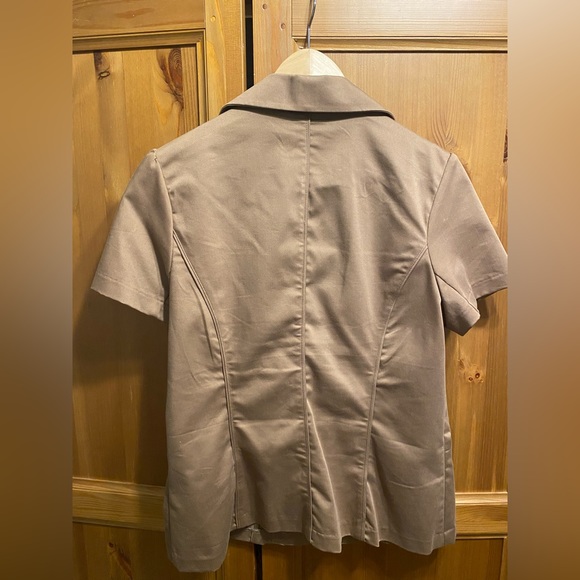 Ricki’s Short Sleeved Tan Blazer - Picture 2 of 3